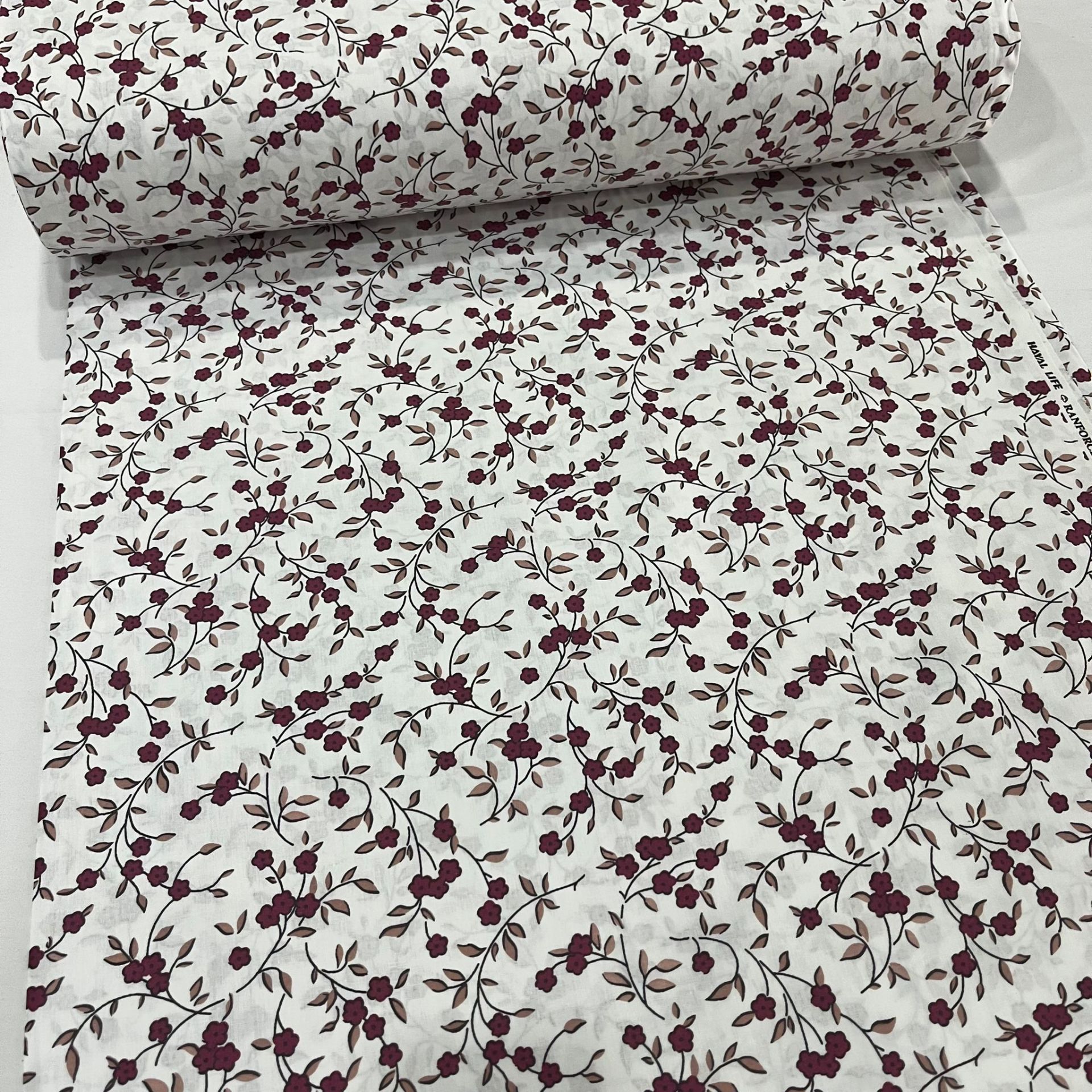 Bordo Sarmaşık Poplin Kumaş