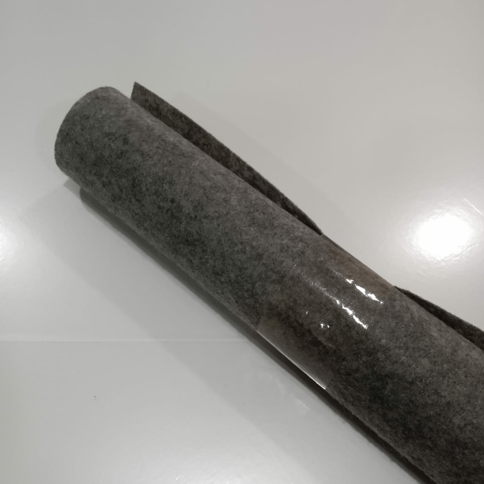 Füme Kırçıllı Keçe