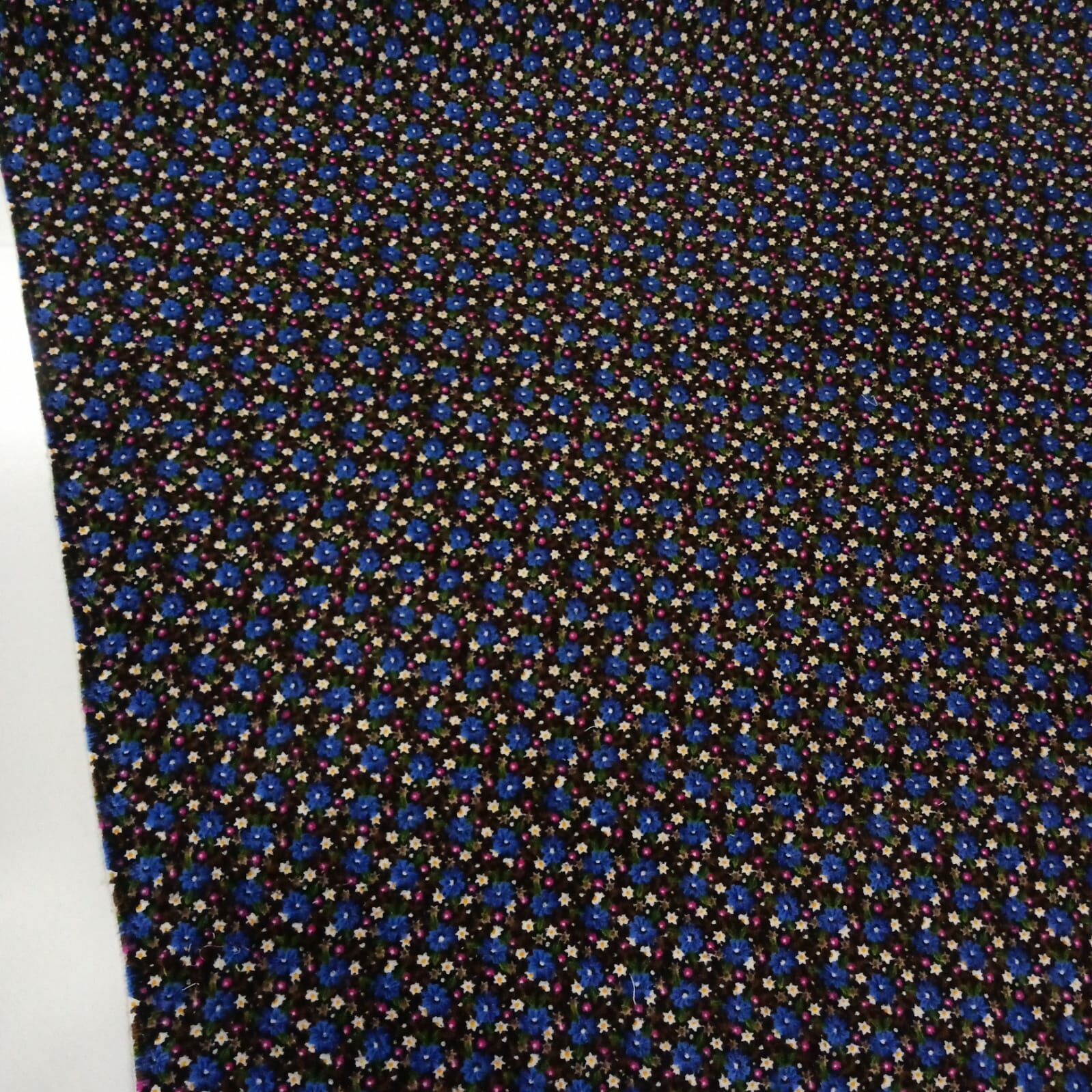 Mavi Minik Çiçekler Divitin(Pazen) Kumaş