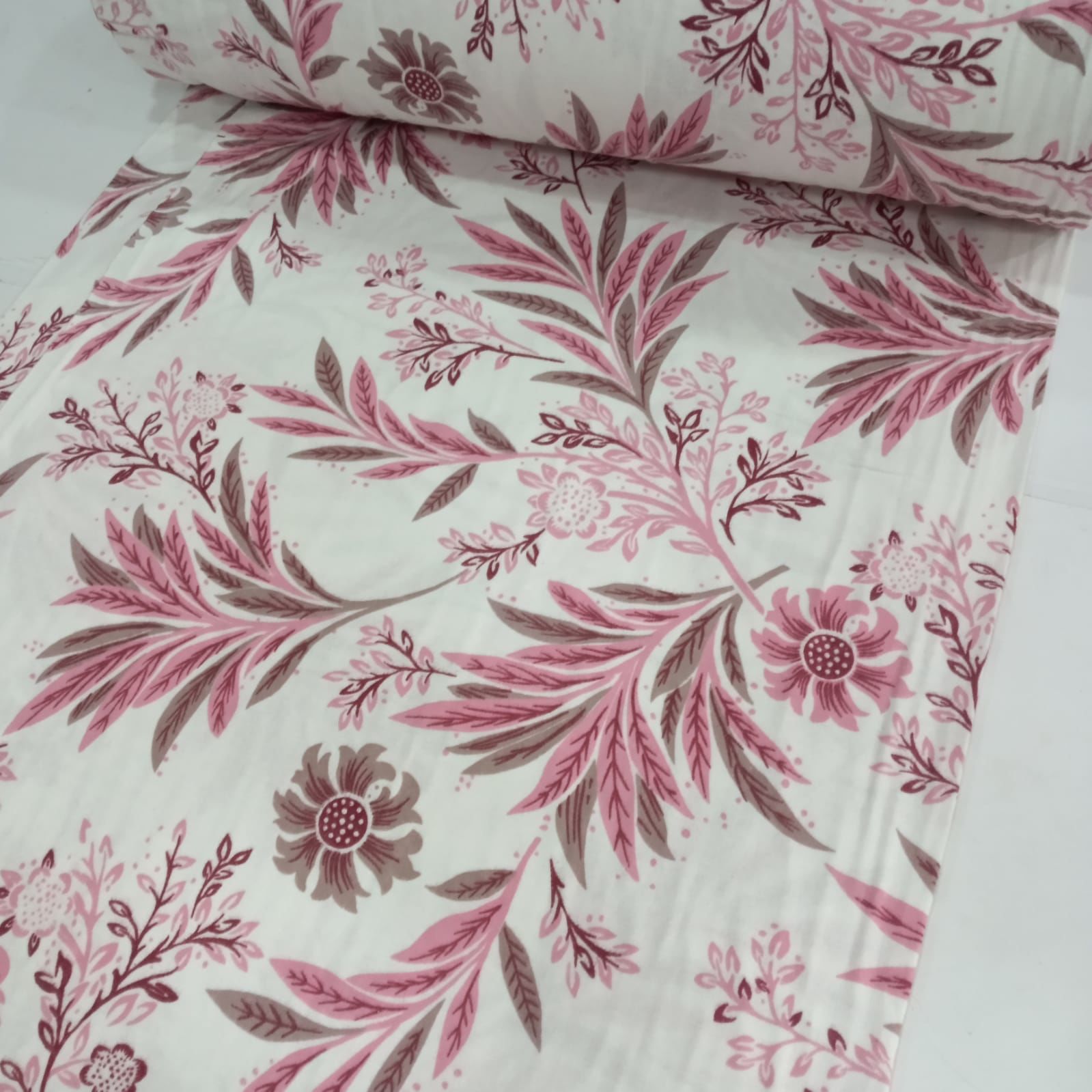 Pembe Otantik Pazen Kumaş