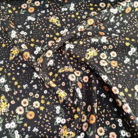 Bahar Çiçekleri Viskon Kumaş Siyah