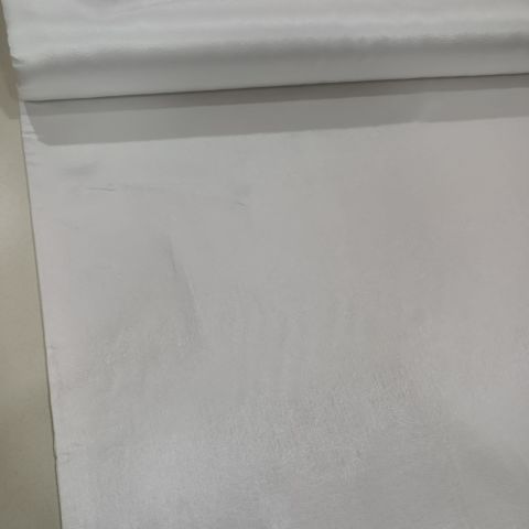 Düz Renk Deri Satenler Beyaz