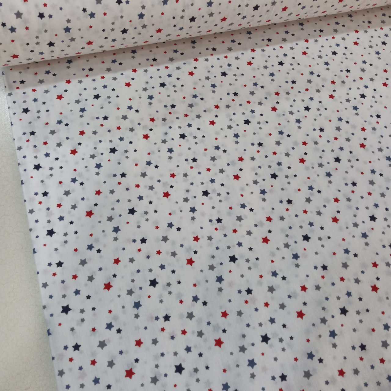 Renkli Minik Yıldızlar Poplin
