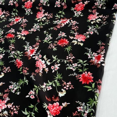 Kırmızı Sümbül Viskon Kumaş