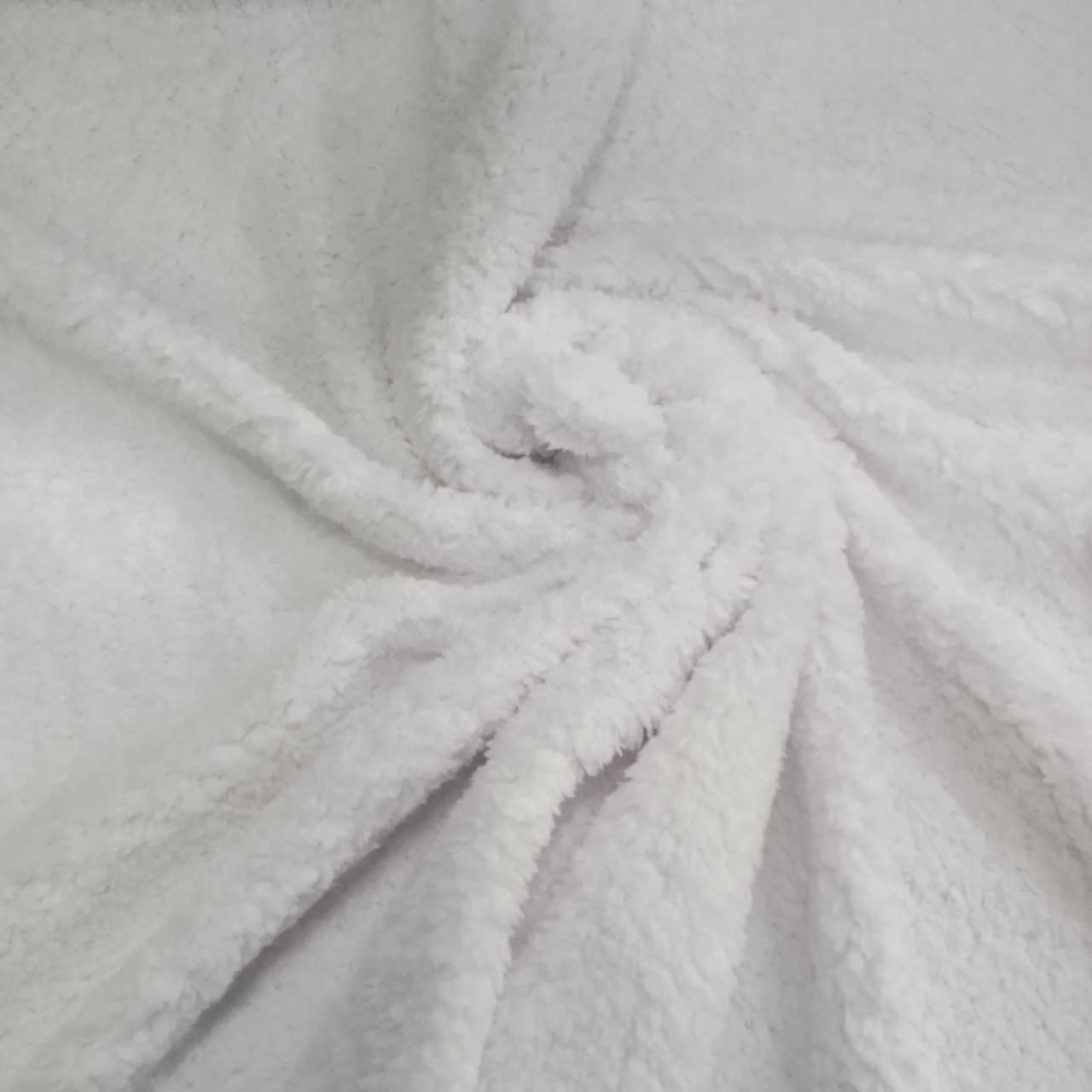 Beyaz Yumuşak Kuzu Tüyü Peluş